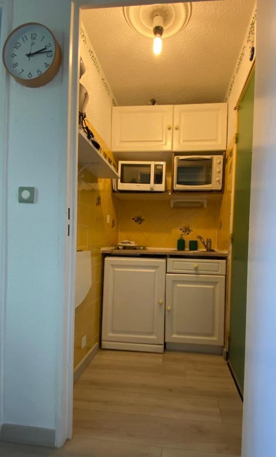 Appartement Bord De Mer - St Raphael Corniche D'Or Saint-Raphael  Ngoại thất bức ảnh